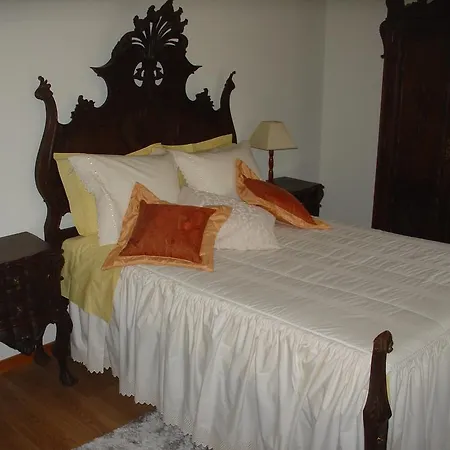 Casa Do Terreiro Beiral do Lima