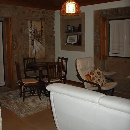 Casa Do Terreiro * Beiral do Lima