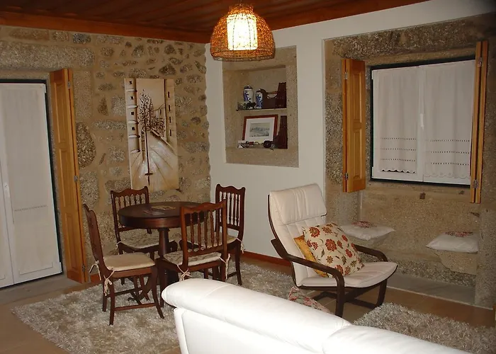 Casa Do Terreiro * Beiral do Lima